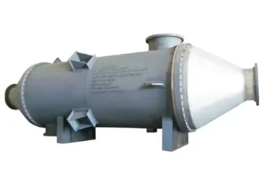 Reboiler heat exchanger fabricated for refinery application